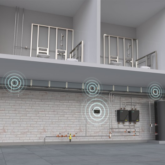 Pohled na digitální regulační ventily Multi-Therm-Pro, které spolu komunikují pomocí rádia | Kemper Group